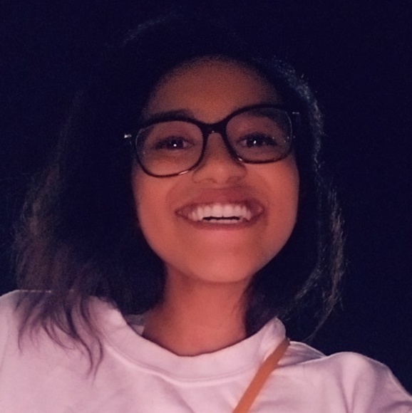 Meet your Posher, Jasmine - Picture 3 of 4